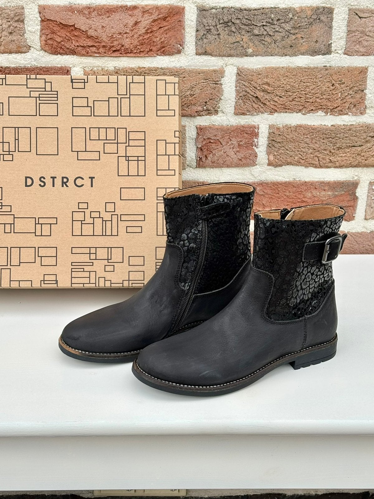 DSTRCT enkellaarzen boots nieuw maat 35, Zwart, Lage of Enkellaarzen, Nieuw, Ophalen of Verzenden