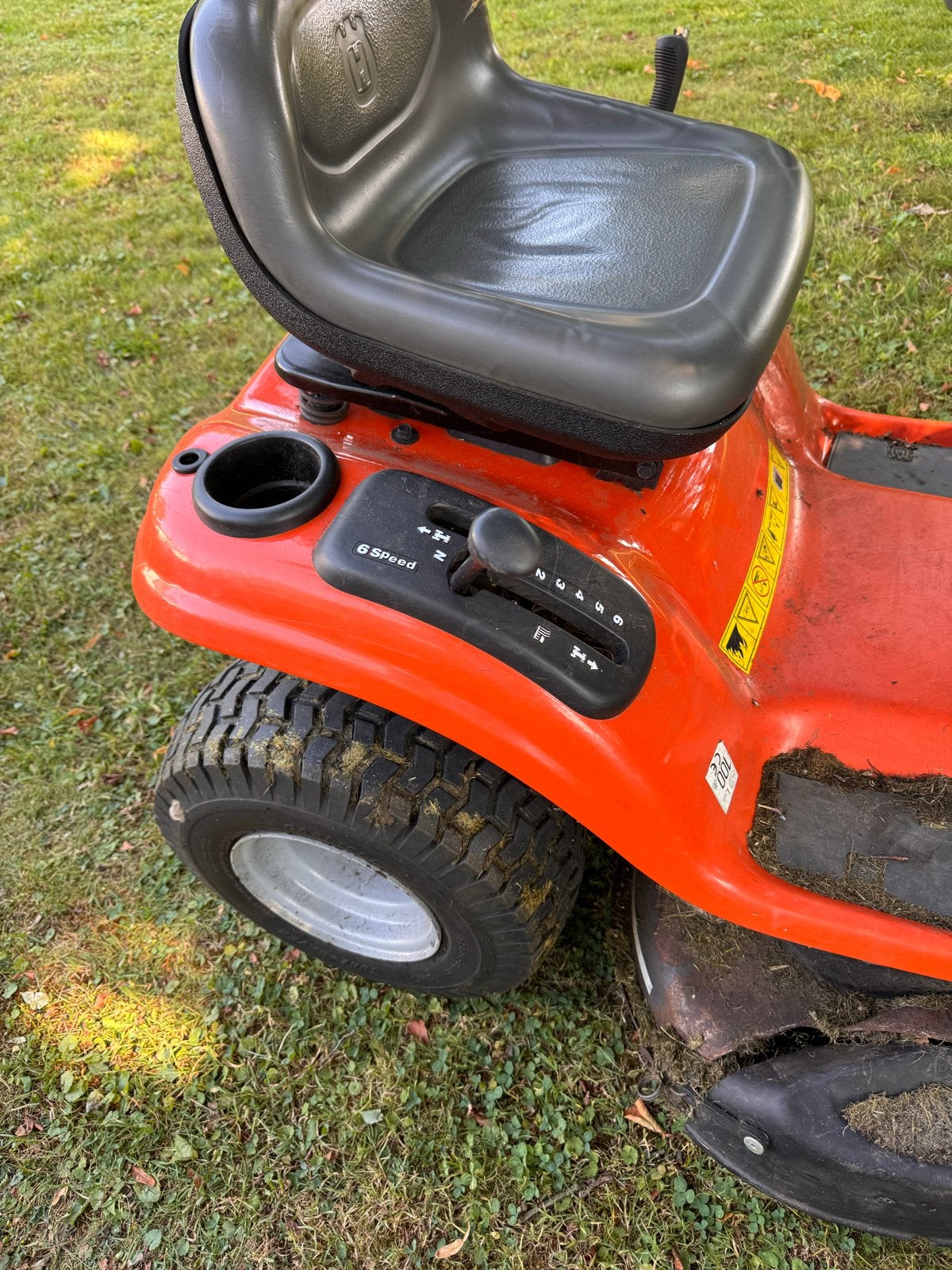 Husqvarna TS 38 Zitmaaier - Krachtige Benzine Grasmaaier, Tuin en Terras, Ophalen, Cirkelmaaier, Gebruikt, Versnellingen