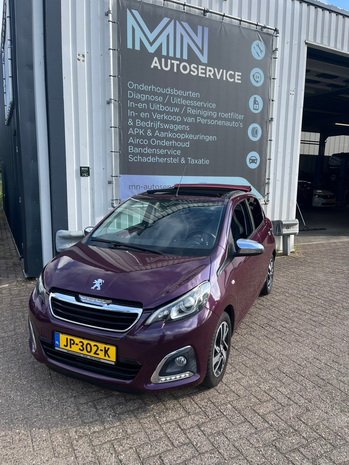 Peugeot 108 Cabrio 1.2 12V VTI 82PK 5DR 2016, Voorwielaandrijving, 840 kg, 4 stoelen, 23 km/l