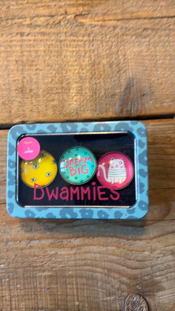 DWAM. Dwammies. Buttons voor op de dwam hondenriem, Dieren en Toebehoren, Ophalen of Verzenden, Zo goed als nieuw