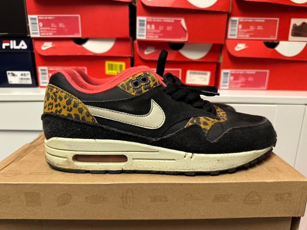Nike air max 1 leopard maat 42.5, Kleding | Heren, Schoenen, Ophalen of Verzenden, Zo goed als nieuw, Overige kleuren