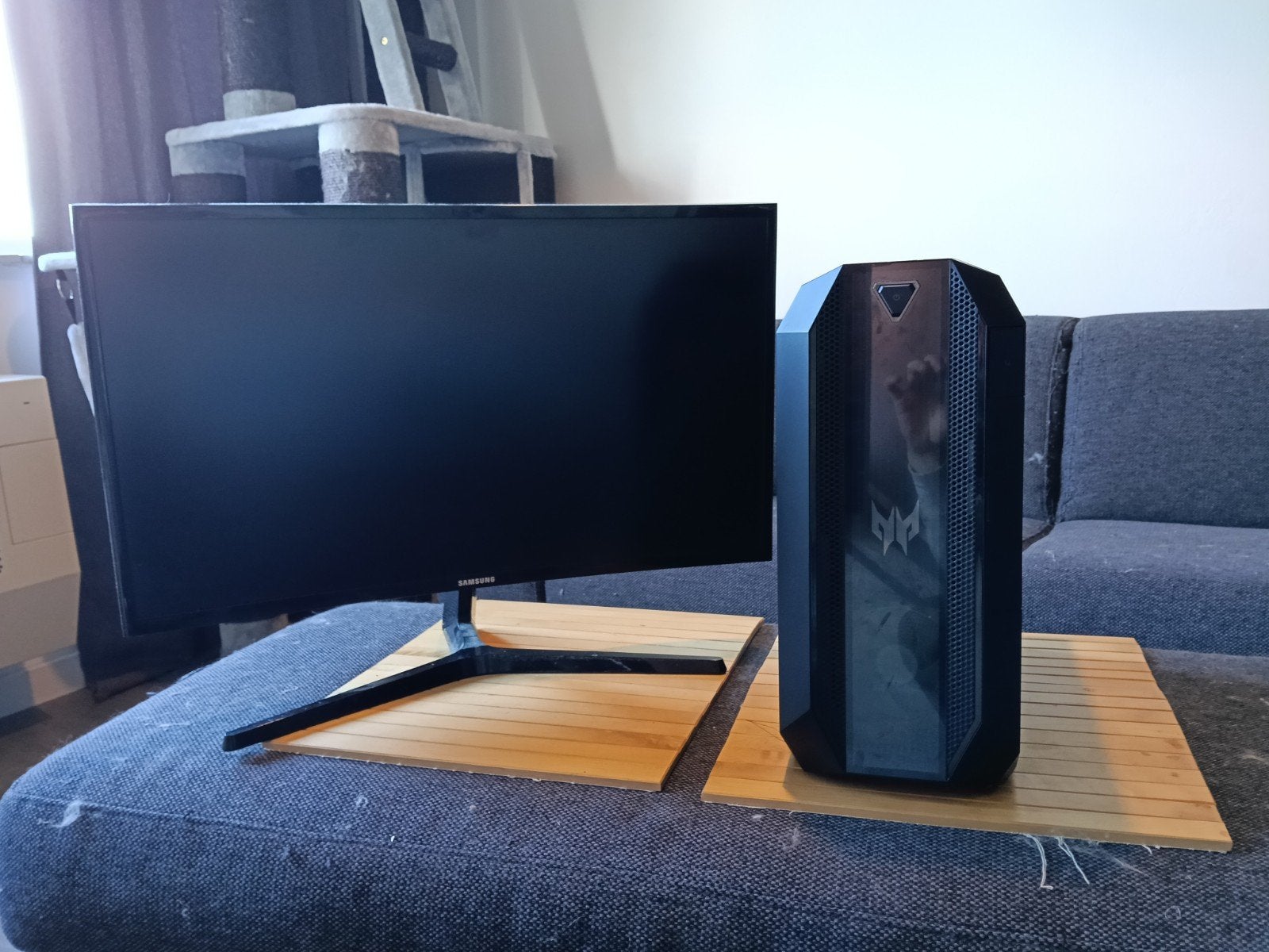 Acer Predator Orion 3000 Gaming PC met Samsung Monitor, Ophalen, 2 tot 3 Ghz, Zo goed als nieuw, SSD