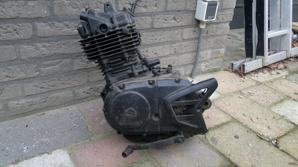 motorblok suzuki 125cc, Fietsen en Brommers, Ophalen, Gebruikt, Blok, Overige merken