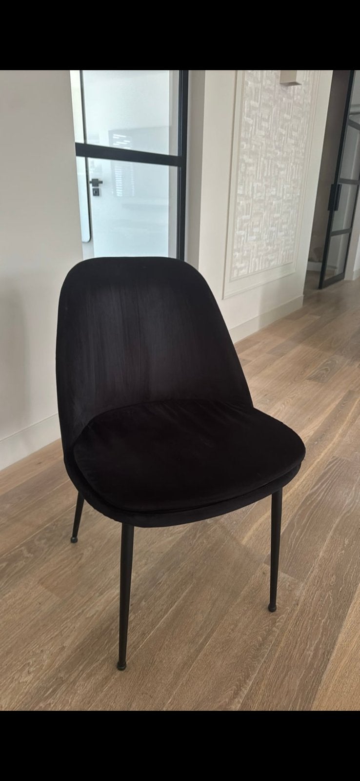 8x eetkamerstoel zwart velours, Huis en Inrichting, Stoelen, Ophalen, Zo goed als nieuw, Zwart, Vijf, Zes of meer stoelen