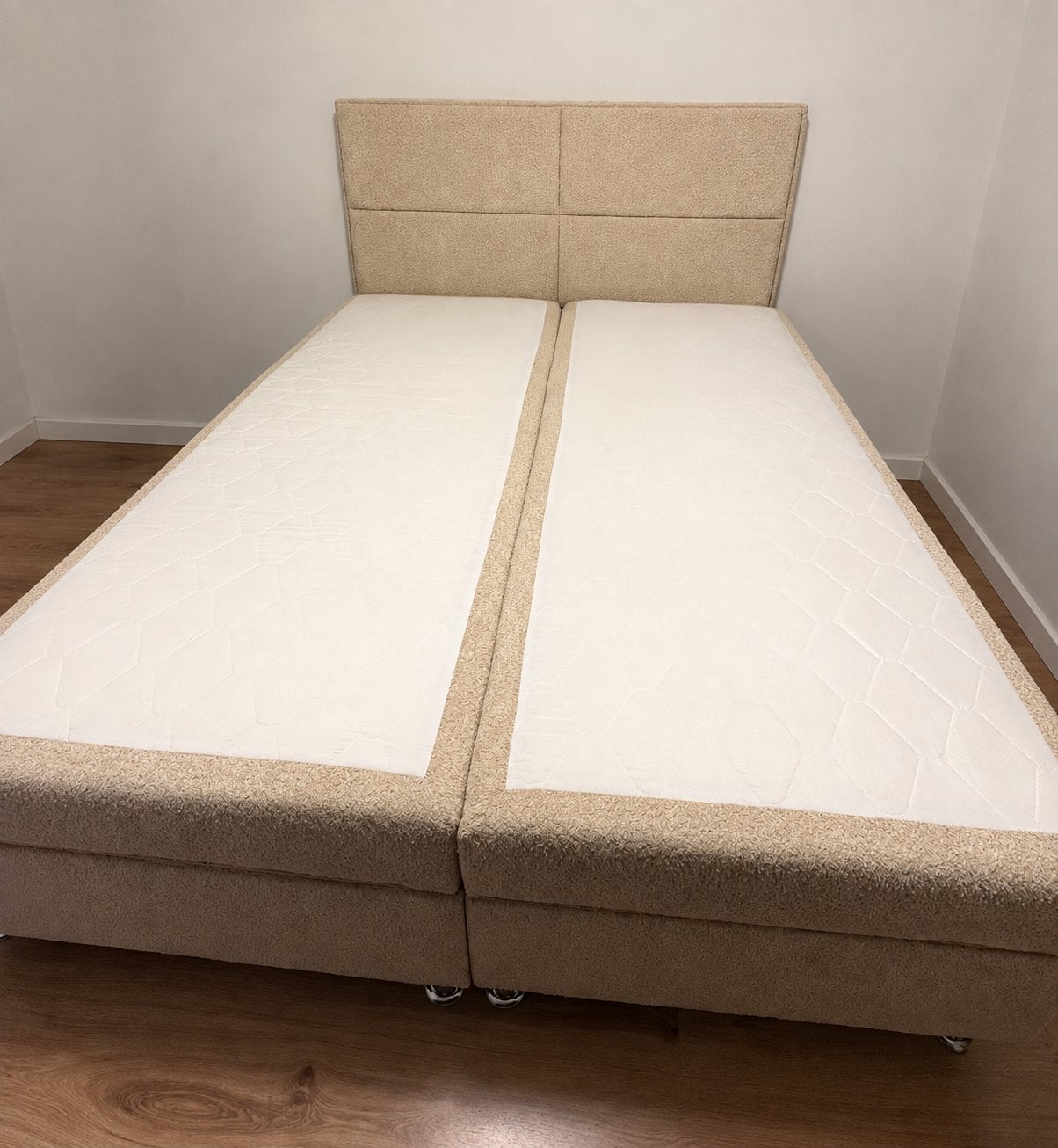Boxspring 160x200, Huis en Inrichting, Slaapkamer | Boxsprings, Ophalen, Zo goed als nieuw, Tweepersoons, 160 cm