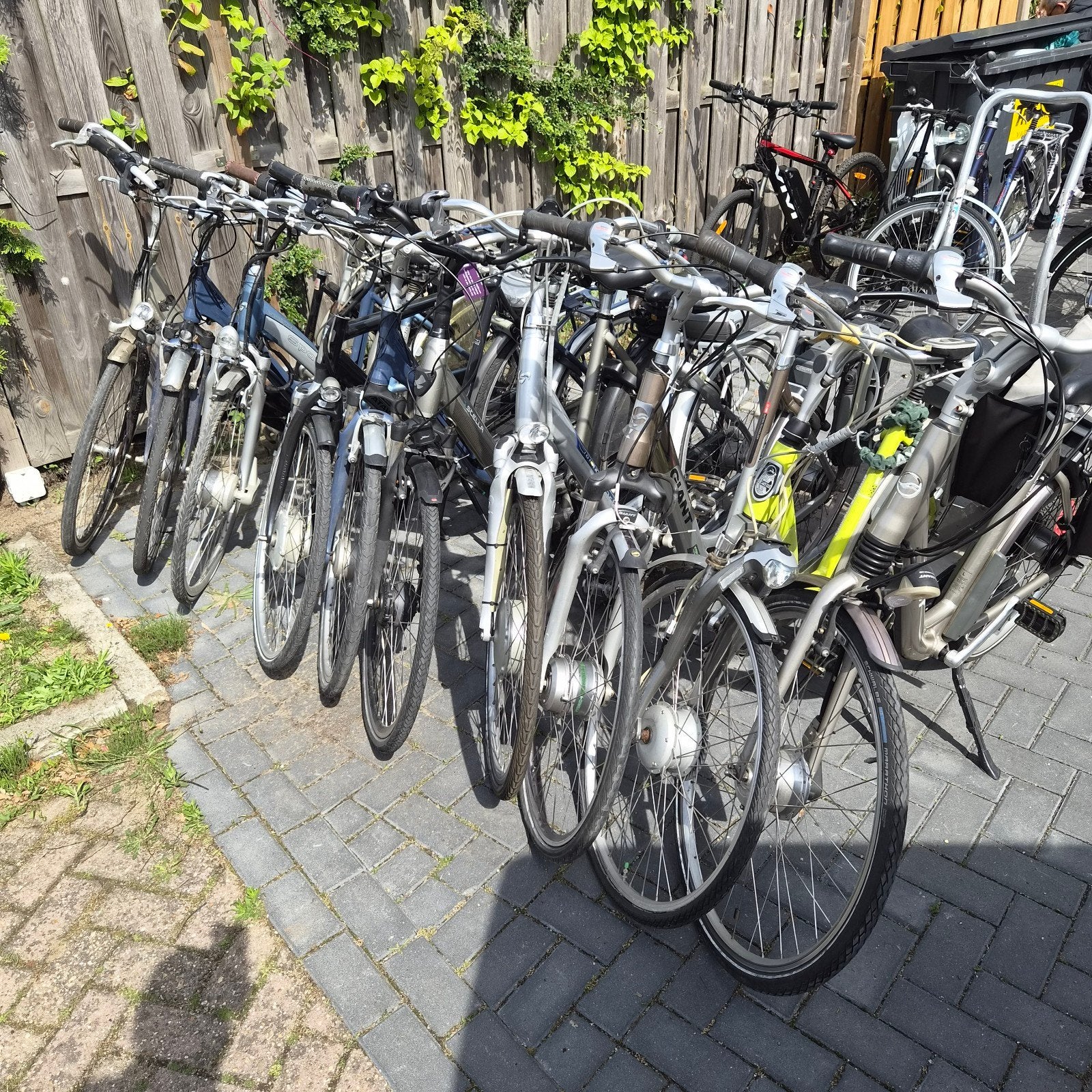 Circa 14 opknap fietsen, Ophalen, Gebruikt