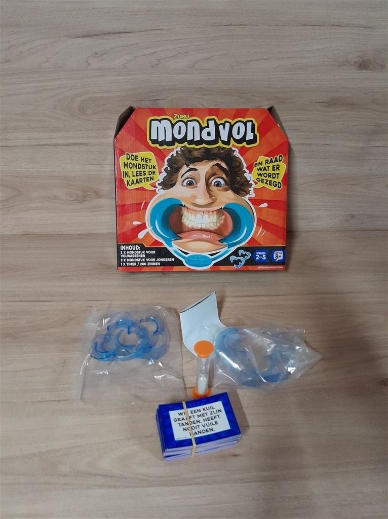 Mondvol - s1663, Verzenden, Zo goed als nieuw