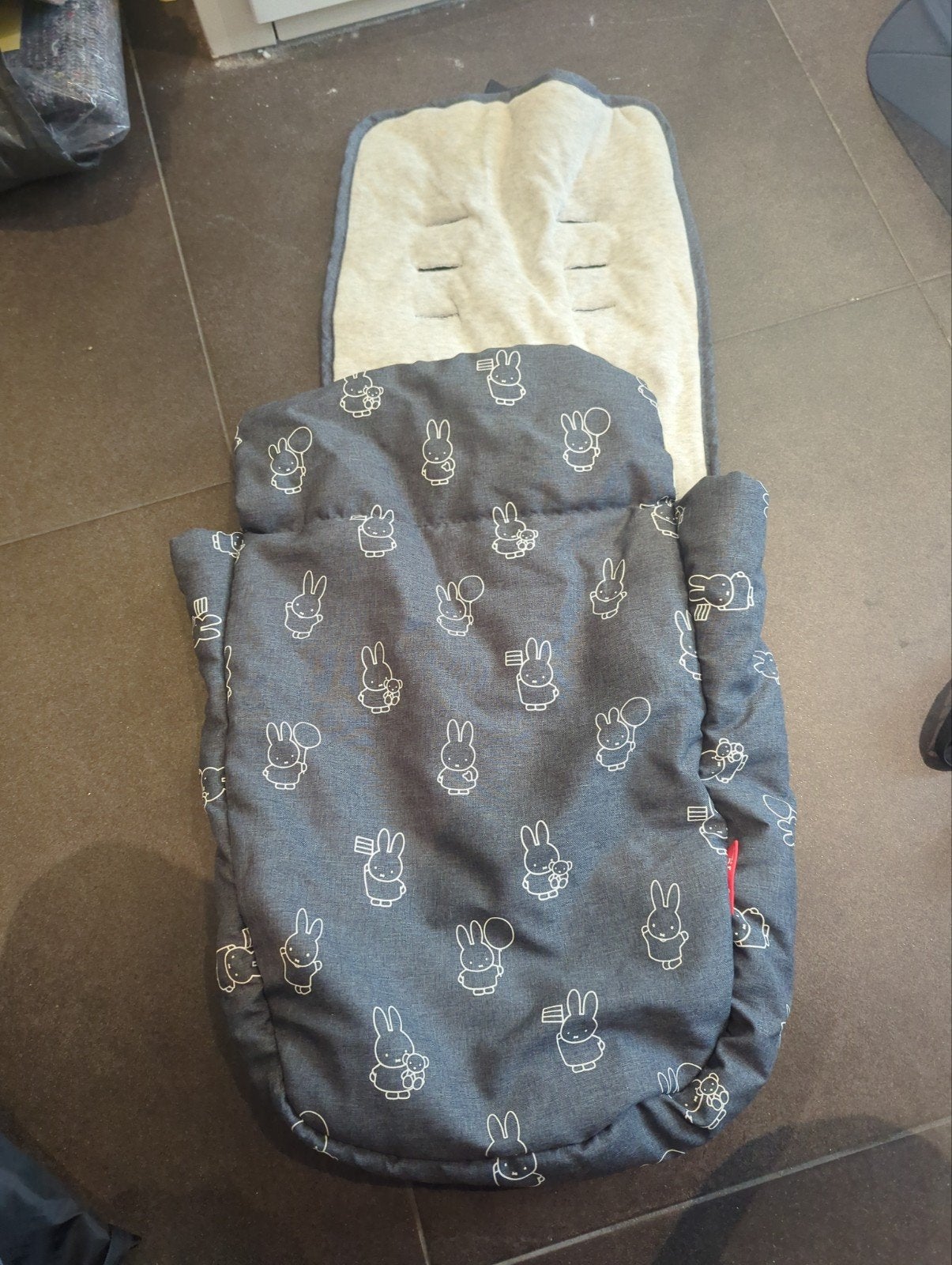Nijntje buggy voetenzak met fleece binnenkant, Kinderen en Baby's, Ophalen, Gebruikt, Overige merken, Voetenzak
