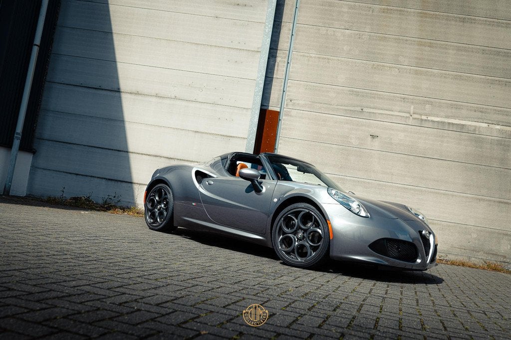 Alfa Romeo 4C Spider 1750TBI TCT, Auto's, Alfa Romeo, Bedrijf, Te koop, 4C, ABS, Airbags, Airconditioning, Alarm, Bluetooth, Centrale vergrendeling