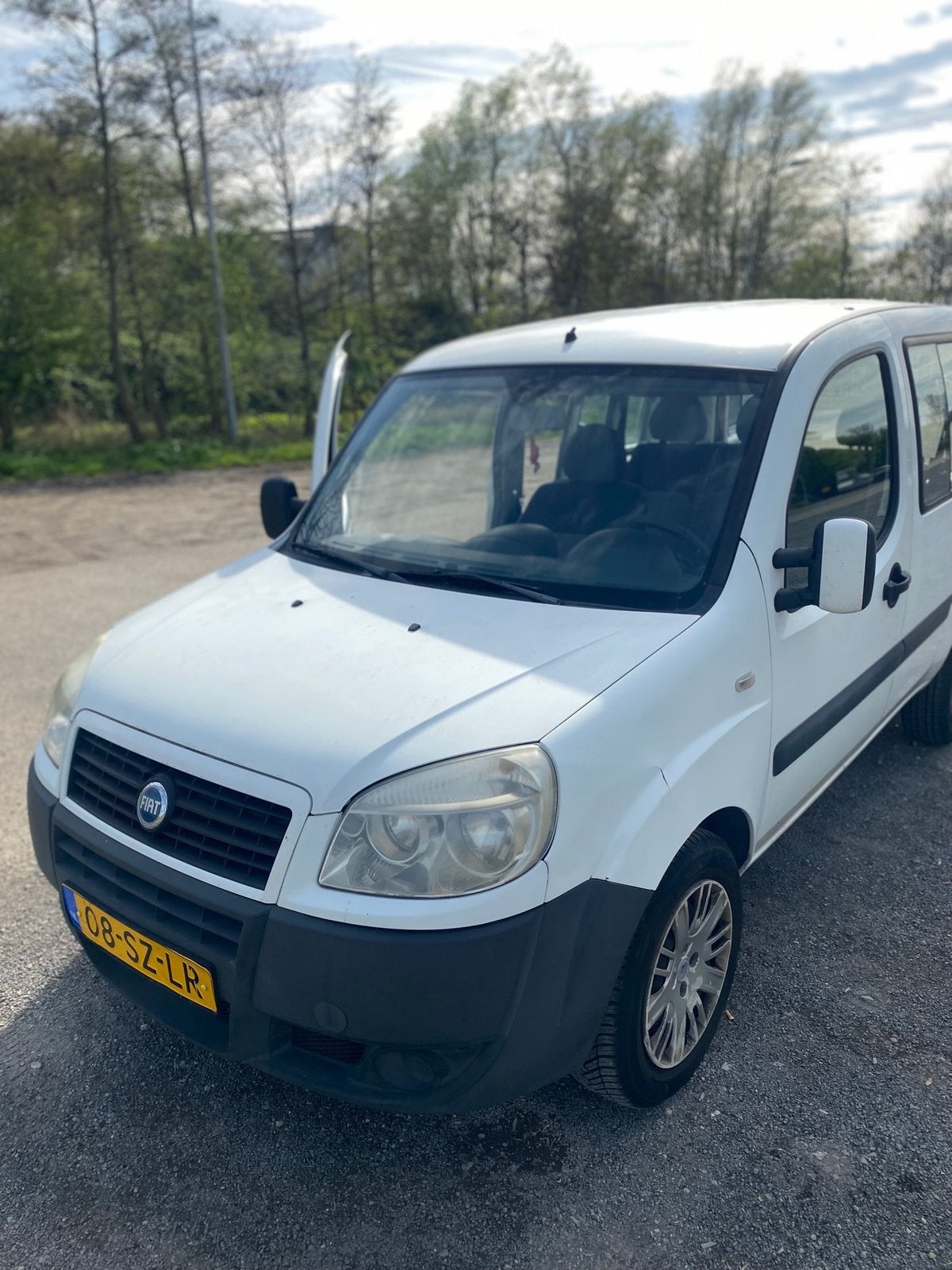 Fiat Doblo 1.4 benzine 2006 te koop. Nieuwe APK!, Voorwielaandrijving, Doblo, Wit, Handgeschakeld