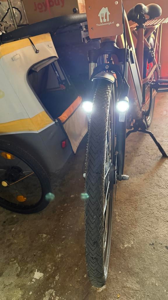 Elektrische bezorgen fiets met Thuisbezorgd logo, Ophalen, Zo goed als nieuw