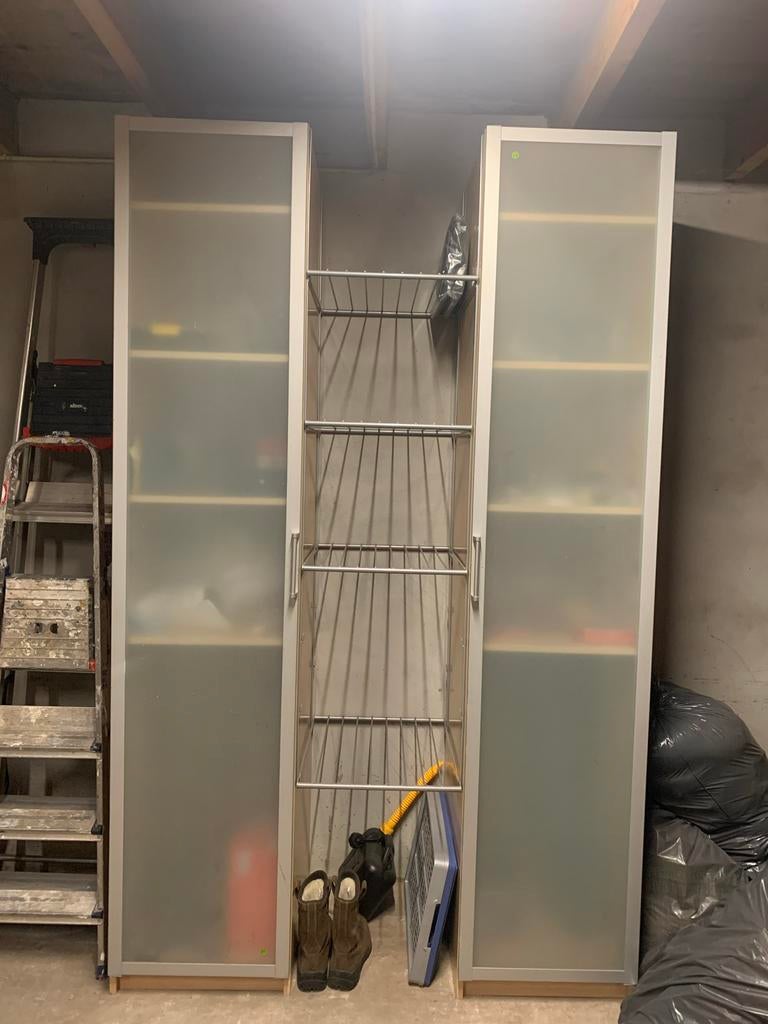 Praktische kasten met opbergmanden en deuren, Ophalen, Gebruikt