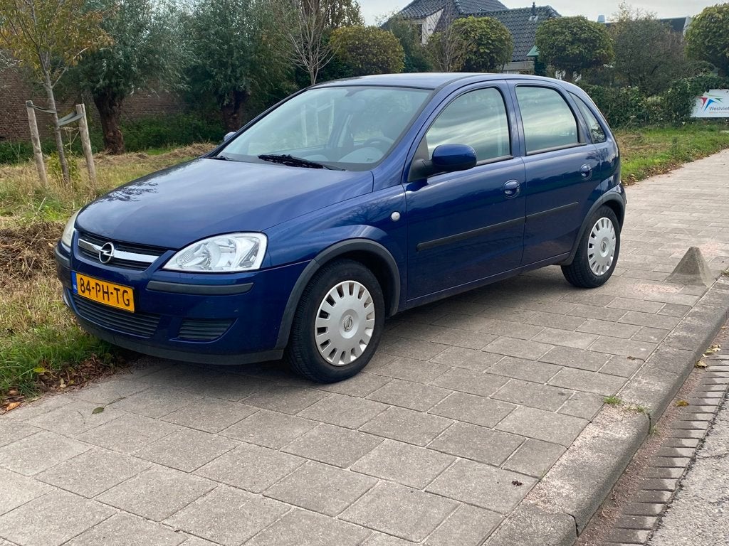Opel Corsa 1.2-16V Enjoy, Voorwielaandrijving, Gebruikt, 31 €/maand, Blauw