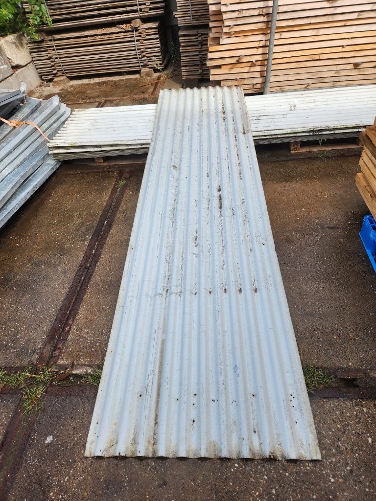 26207/26206 - Metalen golfplaten en nokvorsten, Ophalen, Gebruikt, IJzer