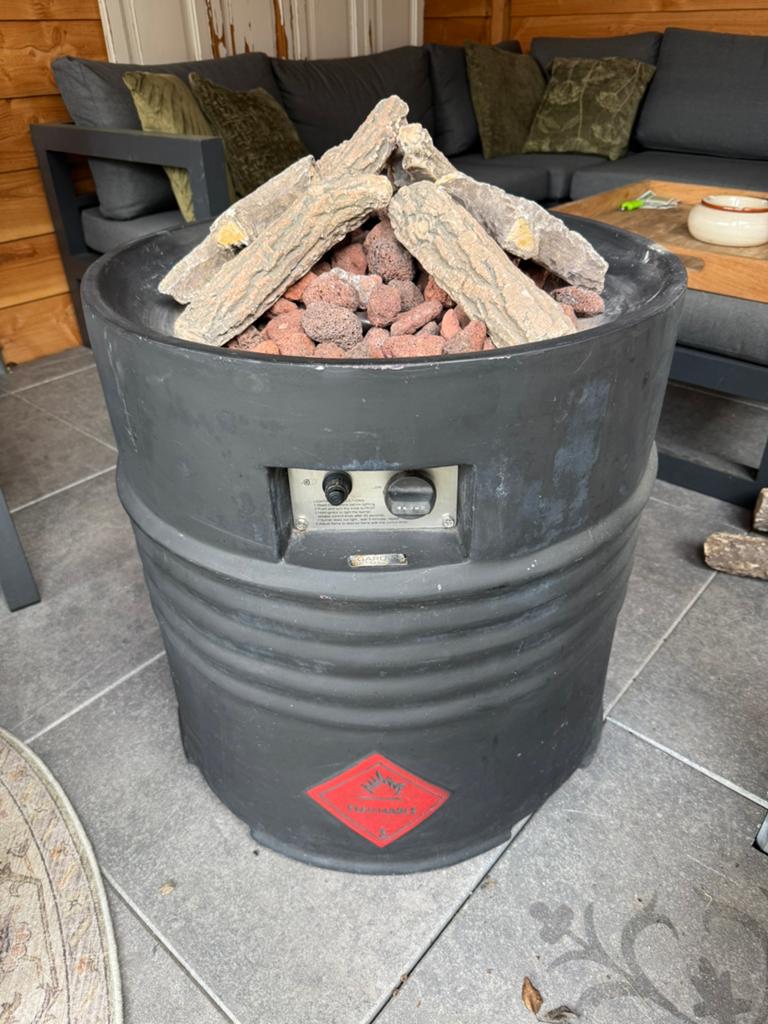 COZY LIVING SFEERHAARD BARREL zonder gasfles, Ophalen, Gebruikt