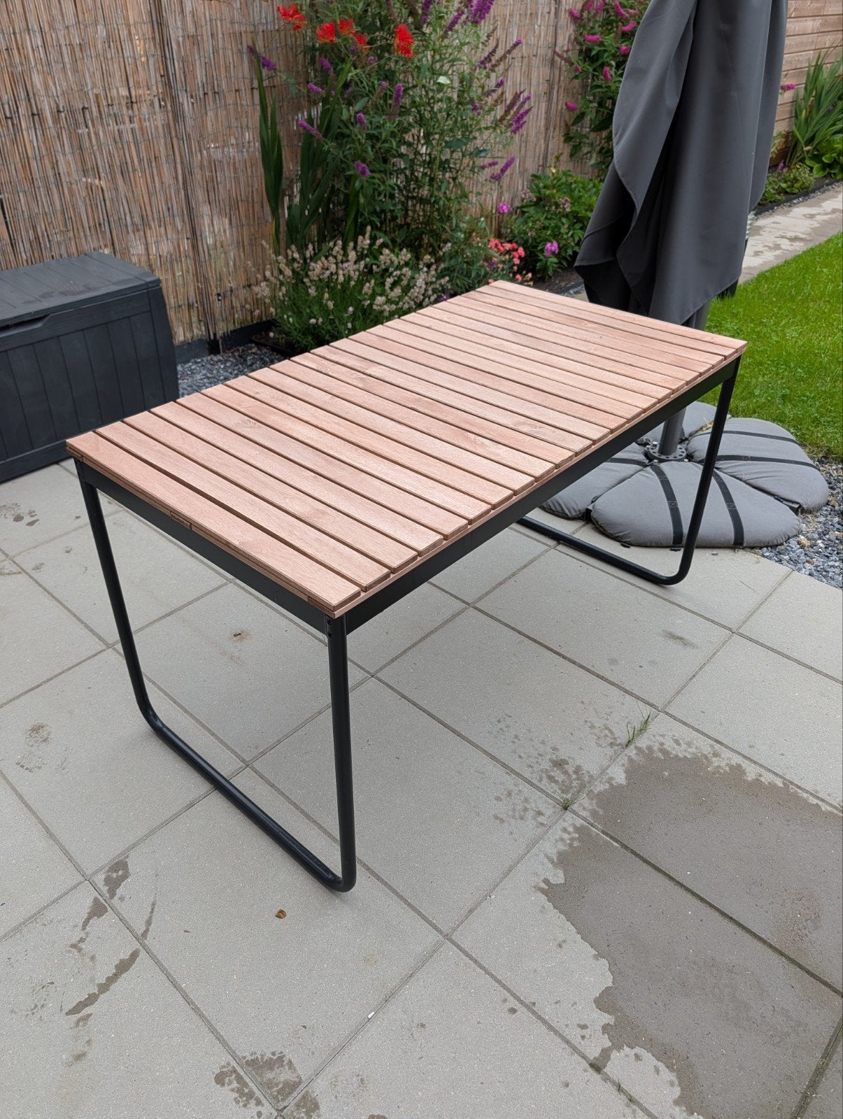 IKEA VÄSMAN uittrekbare tuintafel - Zo goed als nieuw, Tuin en Terras, Tuintafels, Ophalen, Zo goed als nieuw, Rechthoekig, Hout