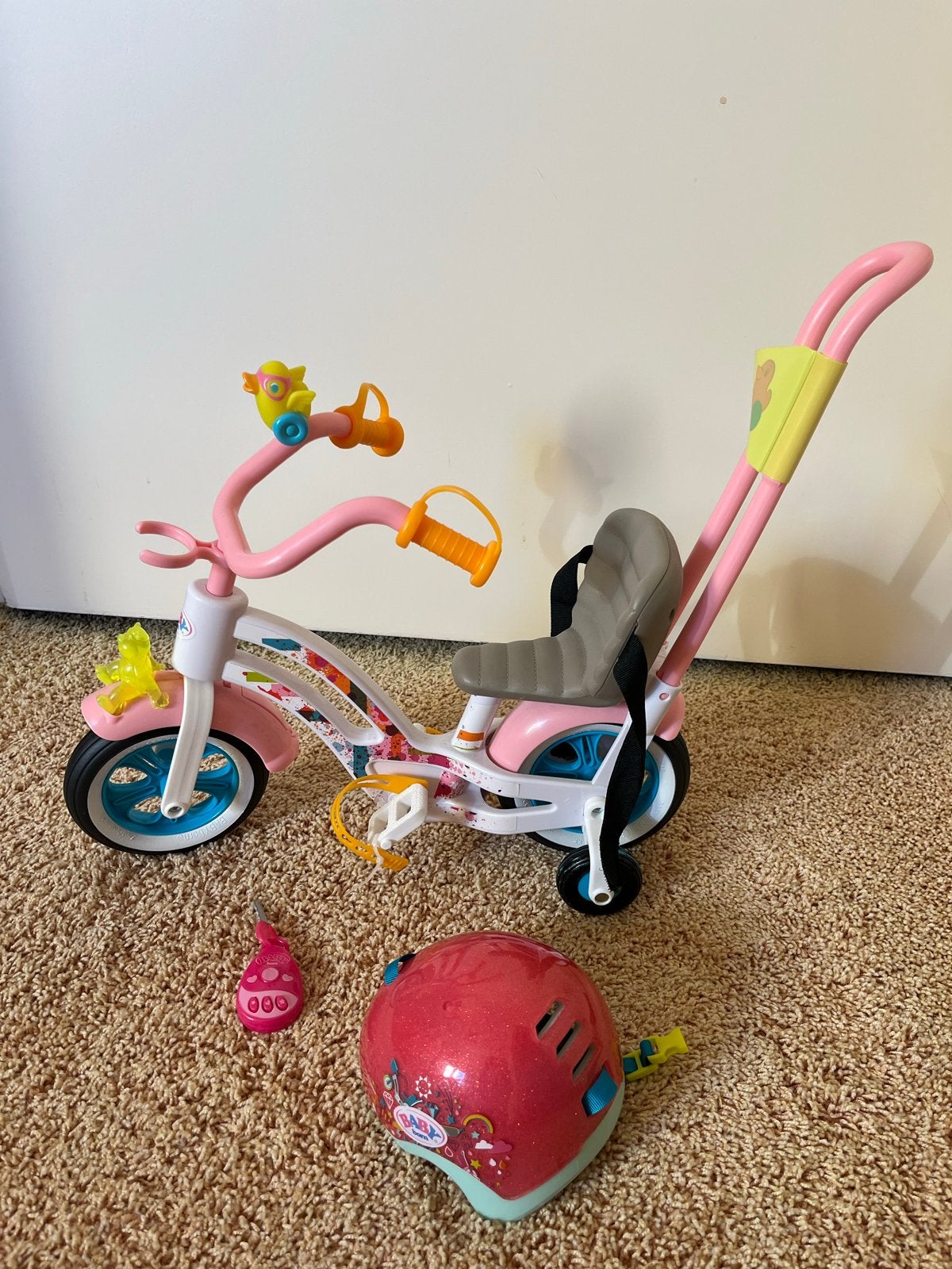 Baby Born poppenfiets met helm, Ophalen, Gebruikt, Overige typen