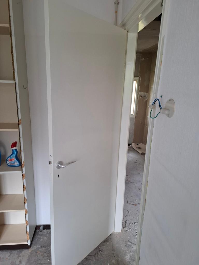 4 stompe binnendeuren, waarvan 3 met beslag, Doe-het-zelf en Verbouw, Deuren en Horren, Ophalen