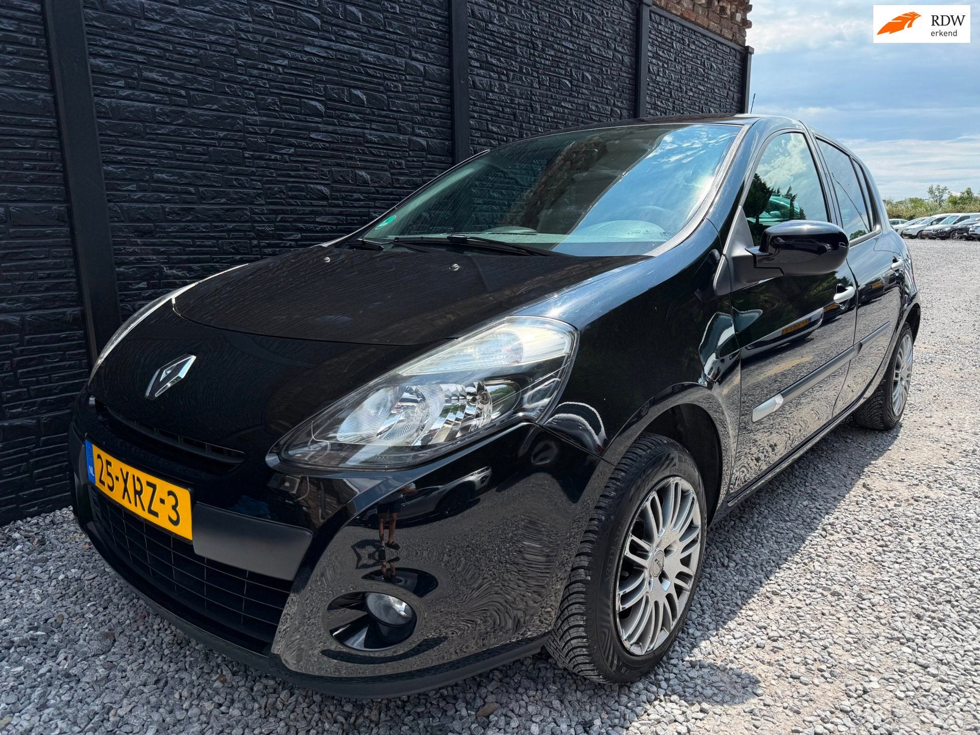 Renault Clio 1.2 Authentique Orgineel NL, NAP, Airco, 5 DEUR, Auto's, Renault, Bedrijf, Te koop, Clio, ABS, Airbags, Airconditioning
