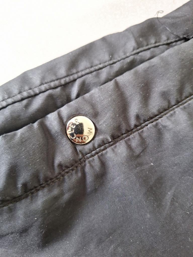 Moncler Zwarte Jas - Maat L, Ophalen, Zo goed als nieuw, Zwart