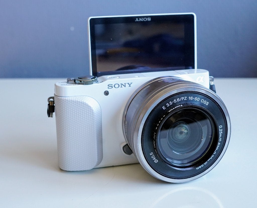 Sony NEX-3N + 16-50mm kitlens, Ophalen of Verzenden, Zo goed als nieuw, Sony, 16 Megapixel
