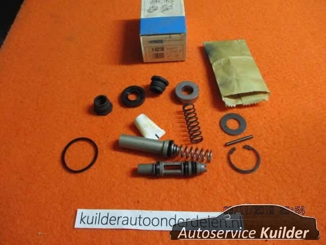 Revisieset Hoofdremcilinder Mercedes W202  220D HITEC, -, Nieuw, Ophalen of Verzenden, -