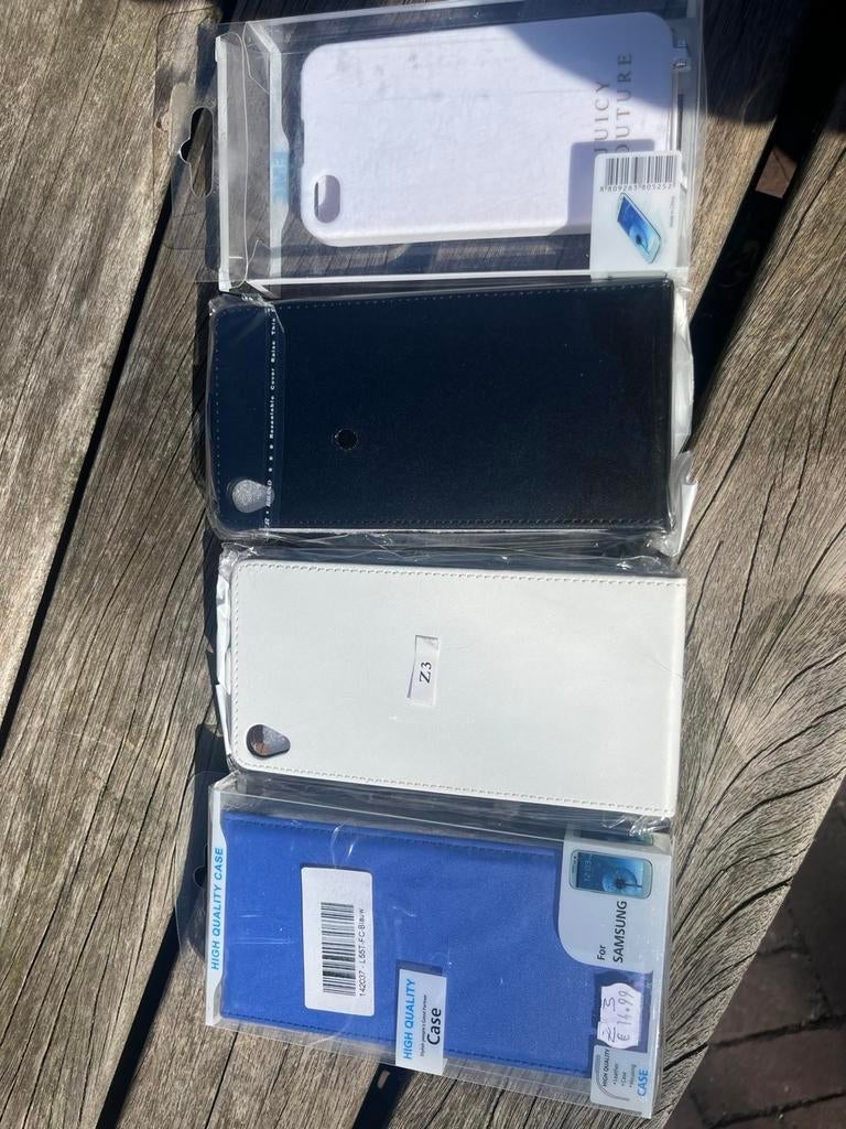 Vier Samsung telefoonhoesjes, Ophalen of Verzenden, Nieuw, Overige modellen, Hoesje of Tasje