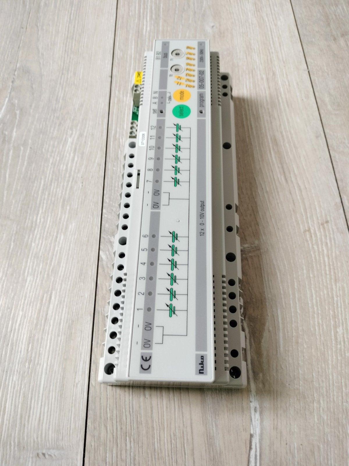 Niko 05-007-02 Dimcontroller - Nieuw in doos, Overige merken, Overige typen, Nieuw, Ophalen of Verzenden