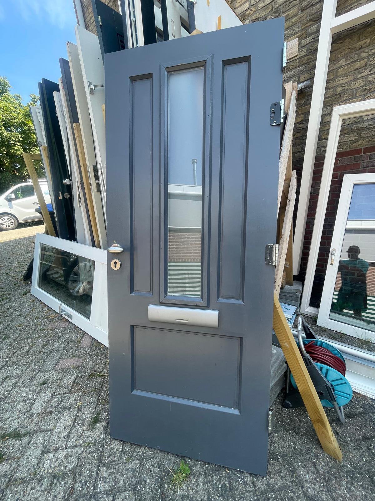 Mooie hard houten voordeur, Ophalen, Zo goed als nieuw, Buitendeur, 200 tot 215 cm