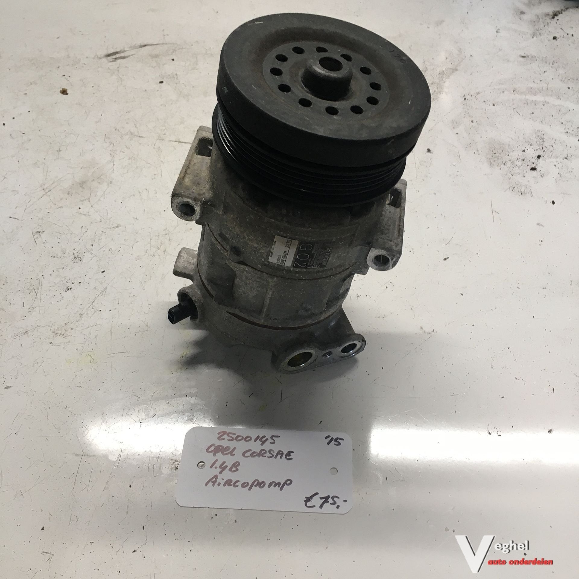 Opel Corsa E 5 drs 1.4B Automaat 2015 2500145   Aircopomp  5, Gebruikt, -, -, Ophalen of Verzenden
