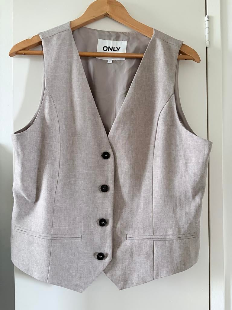 ONLY gilet/vestje maat M, Ophalen of Verzenden, Zo goed als nieuw, Maat 38/40 (M), Beige
