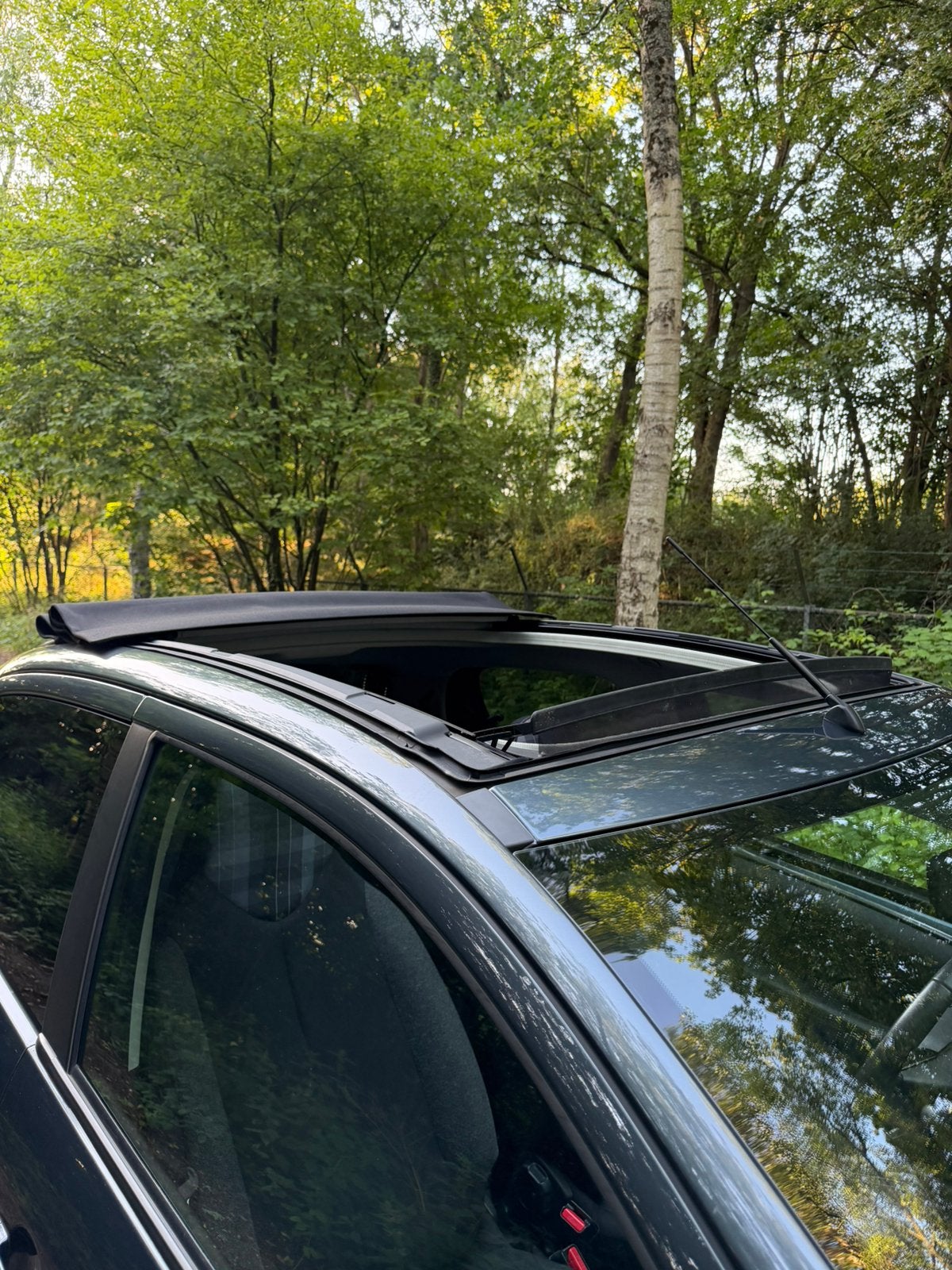 Foto 8 van Peugeot 108 1.0 E-vti 72pk 5D 2019 Grijs Cabrio Top Staat!