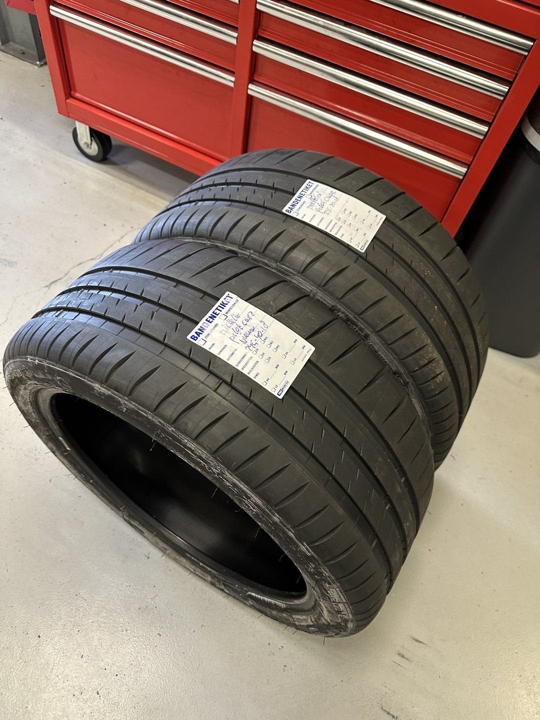 245-40-18 Michelin Pilot Sport Cup 2 Connect NIEUW SEMI SLIC, Auto-onderdelen, Banden en Velgen, 18 inch, -, -, Banden en Velgen
