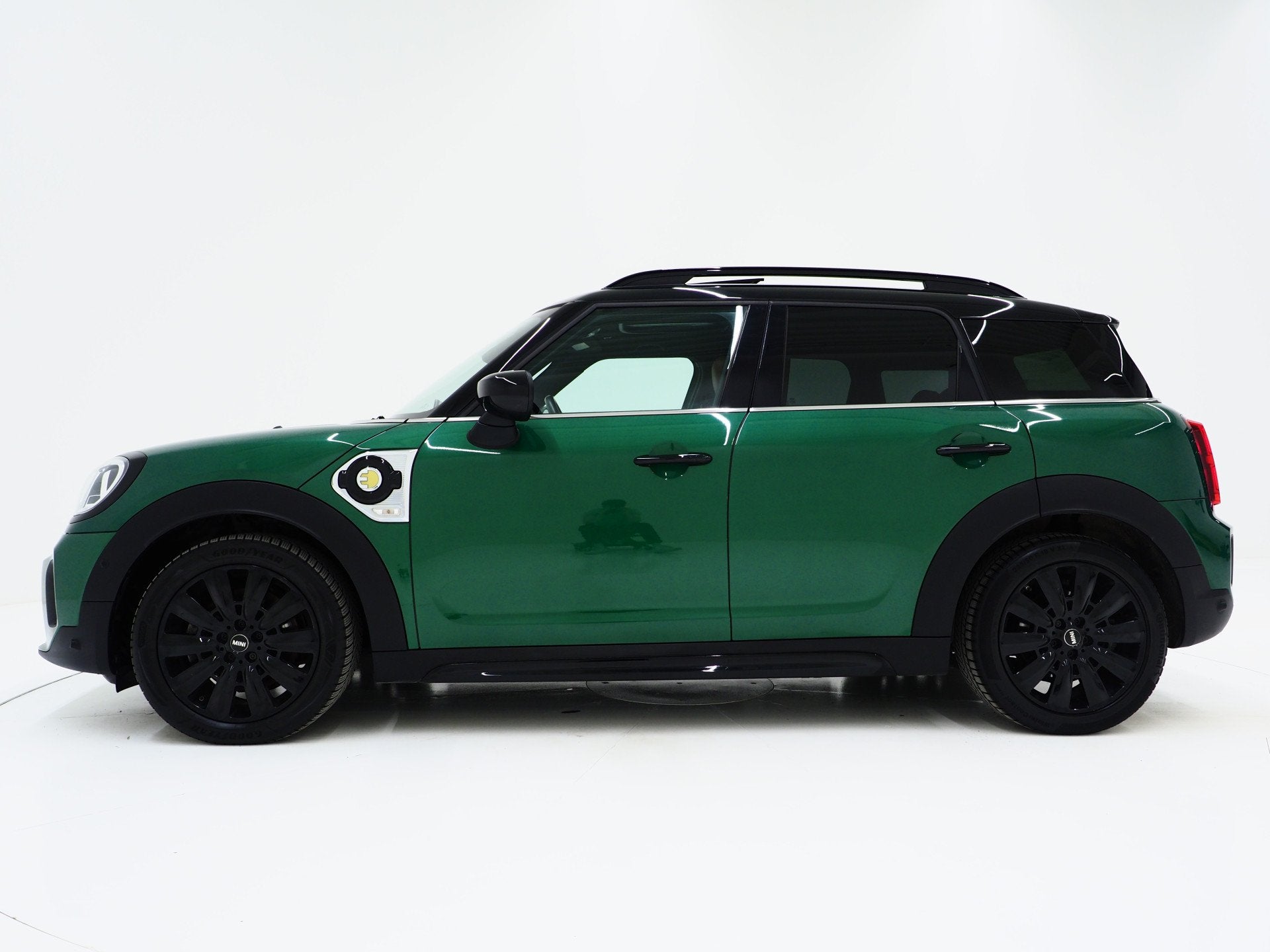 MINI Countryman 1.5 Cooper S E ALL4 Facelift | Panoramadak |, Auto's, Mini, Automaat, Gebruikt, Countryman, Vierwielaandrijving