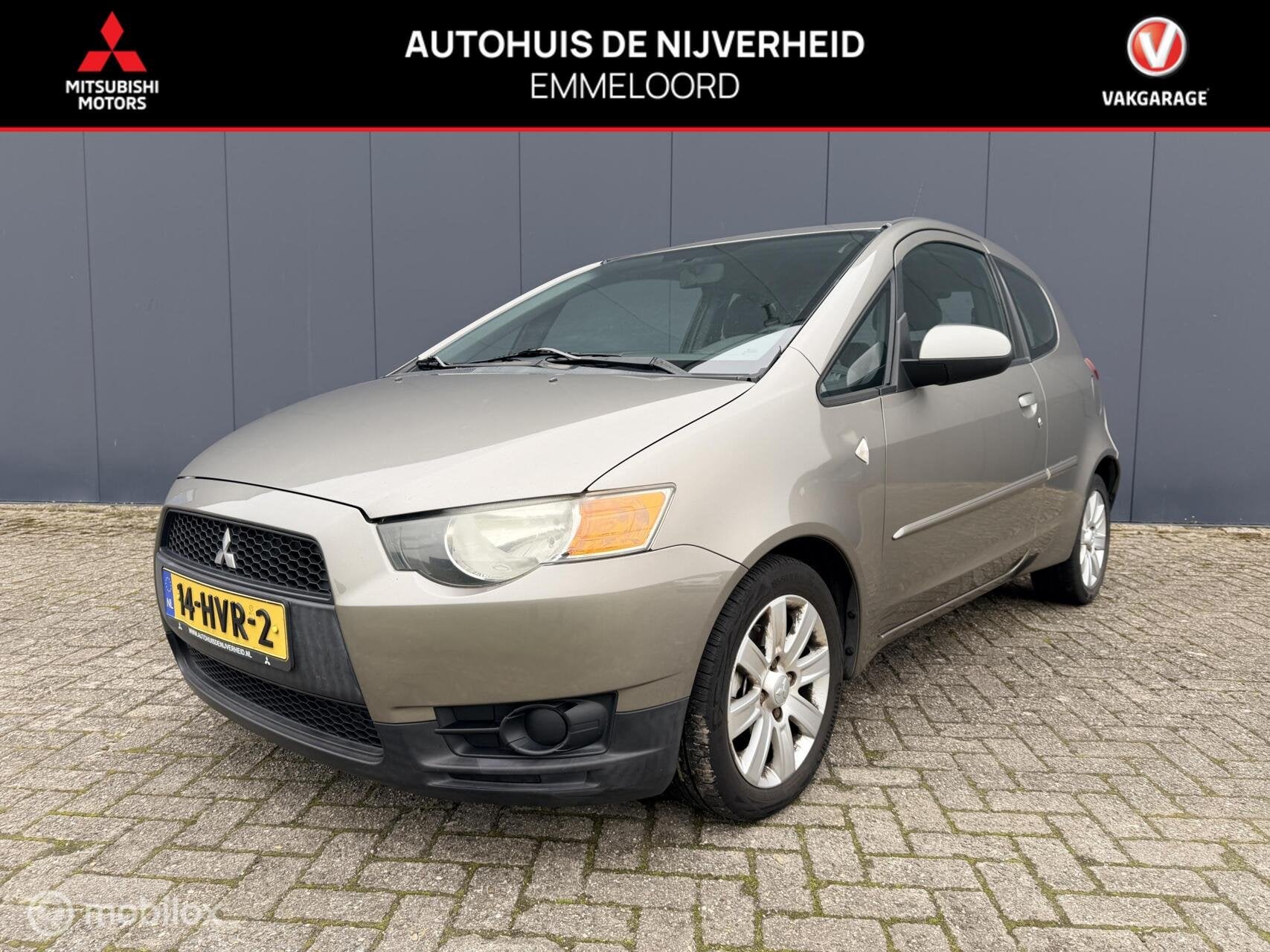 Mitsubishi Colt 1.1 Invite, Auto's, Voorwielaandrijving, Metallic lak, Stof, Gebruikt