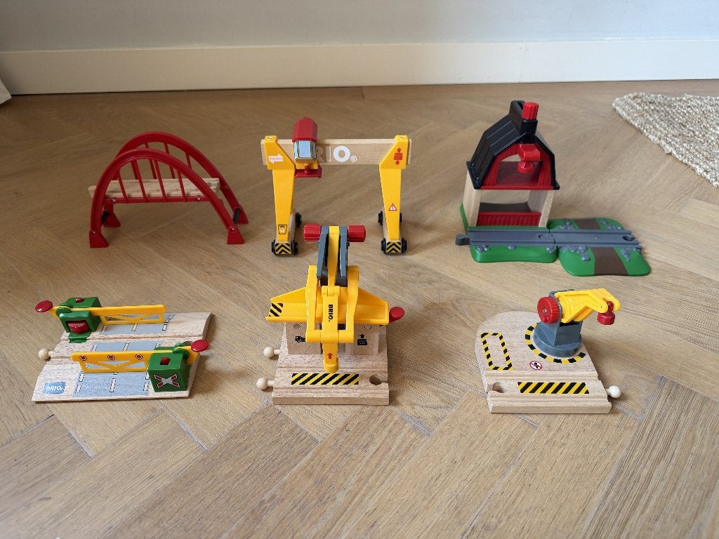 Brio houtentreinset met grote uitbreiding, Ophalen of Verzenden, Zo goed als nieuw, Overige typen