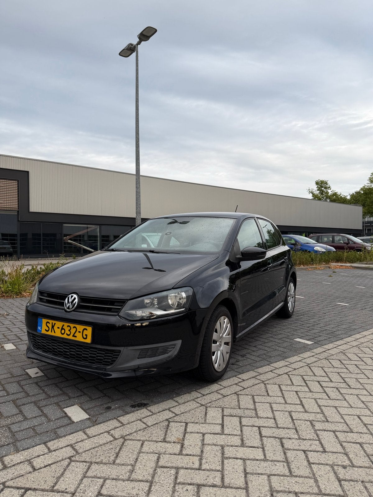 Volkswagen Polo 1.4 16V FSI 63KW 2010 Zwart, Voorwielaandrijving, Stof, 40 €/maand, 4 cilinders