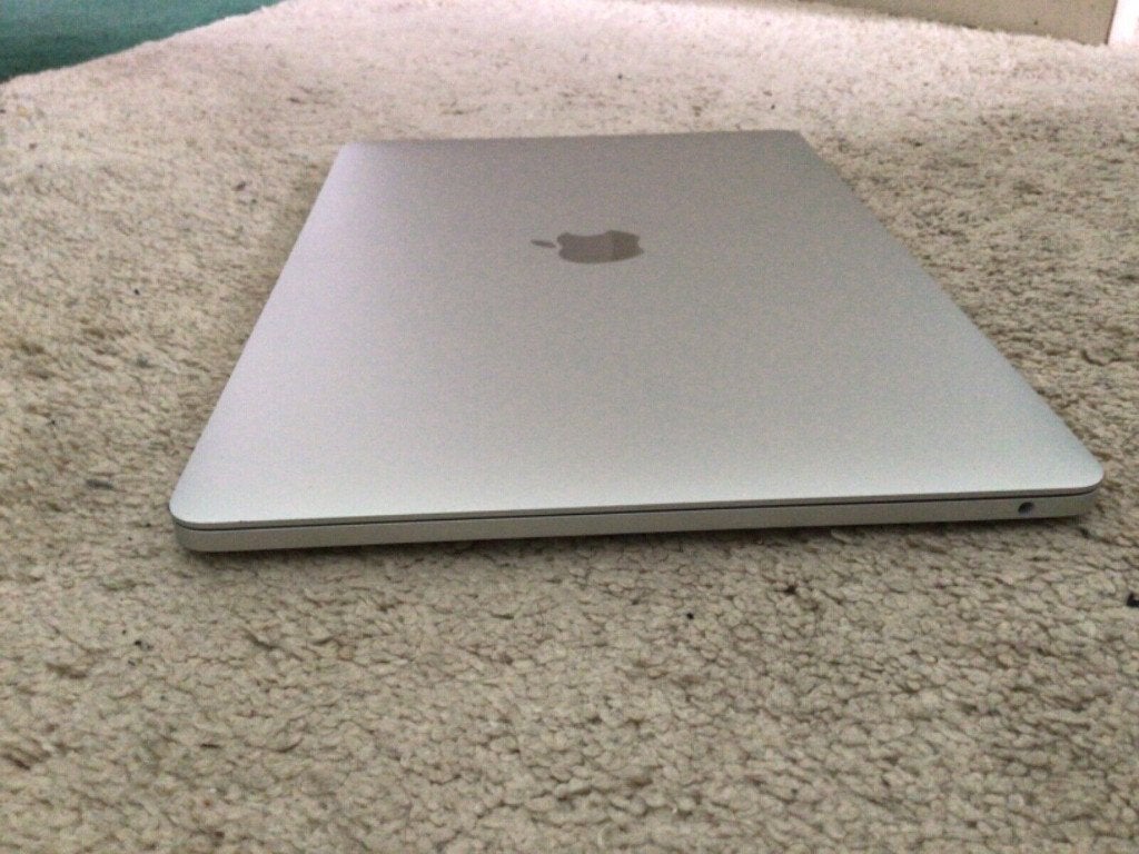 Apple MacBook Pro 13-inch Retina Space Gray Seqoia 8GB RAM, Computers en Software, Apple Macbooks, MacBook Pro, 256 GB, 2 tot 3 Ghz