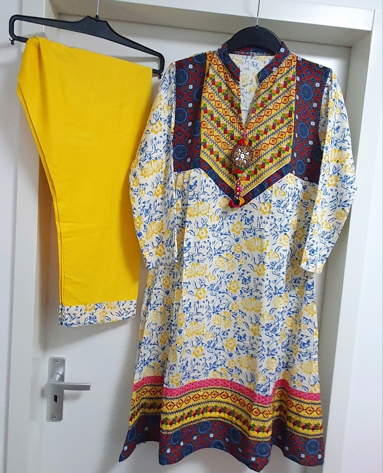Nieuw Pakistaans/Indiaas Afghaanse pak - maat S, Maat 38/40 (M), Geel, Nieuw, Ophalen of Verzenden