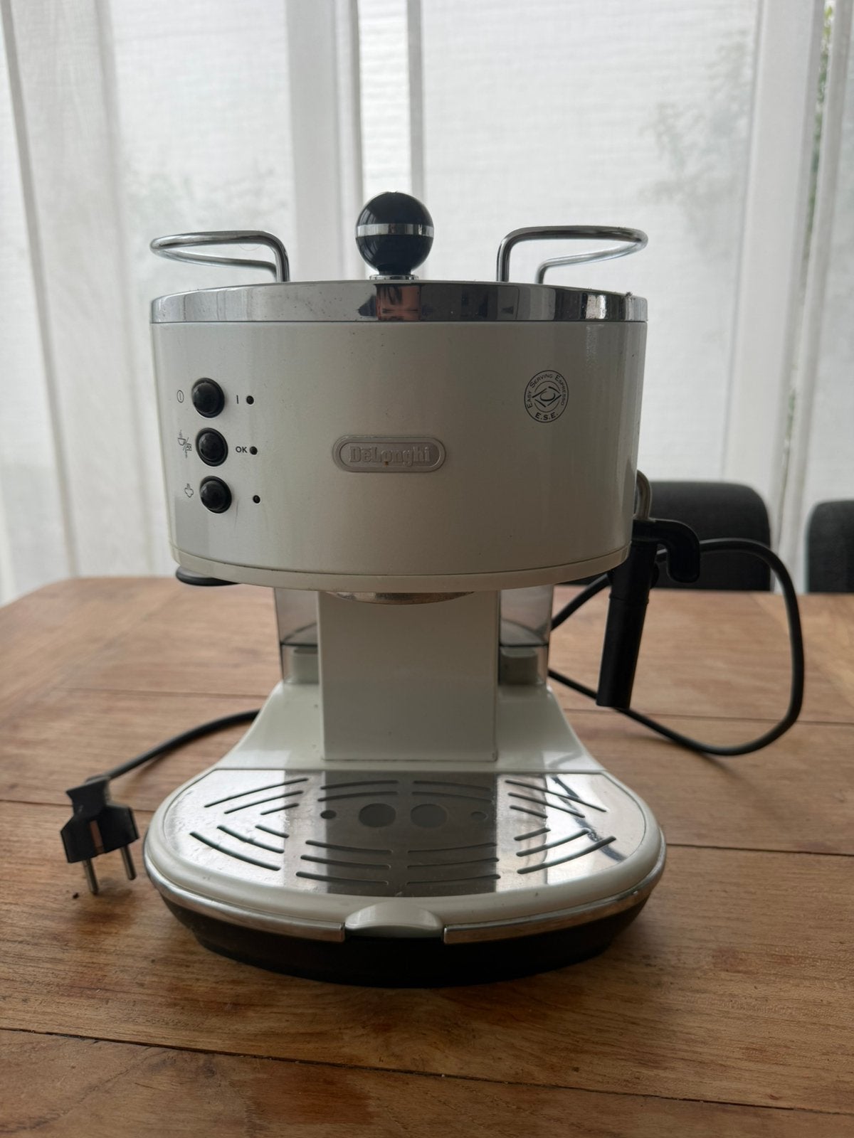 Delonghi espresso machine (Piston), Ophalen, Gebruikt, Espresso apparaat, Stoompijpje