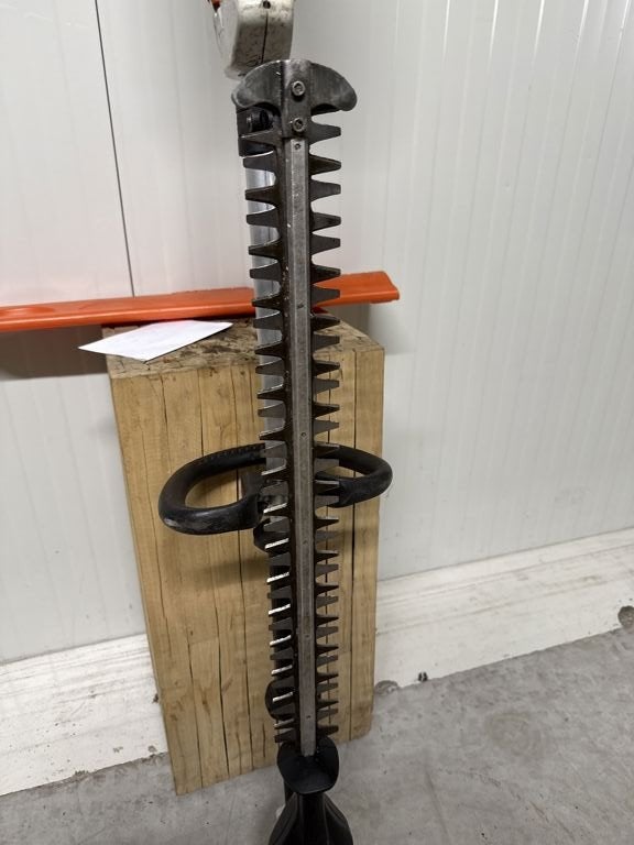 Stihl Stihl HLA 66 accu heggenschaar op steel 2024, Gebruikt, Stihl