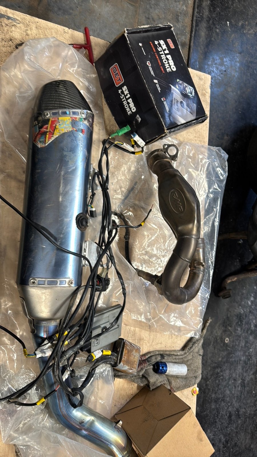 Compleet FMF uitlaat + GET ECU met extra injector, Ophalen