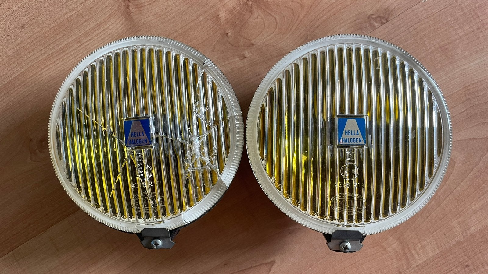 2 Hella (halogeen) gele mistlampen/breedstralers voor, Auto-onderdelen, Ophalen of Verzenden, Gebruikt
