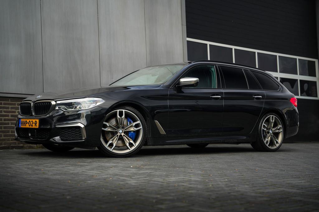 BMW 5 Serie Touring M550d 400pk xDrive High Executive M-Spor, Auto's, BMW, Automaat, 15 km/l, Gebruikt, 2993 cc
