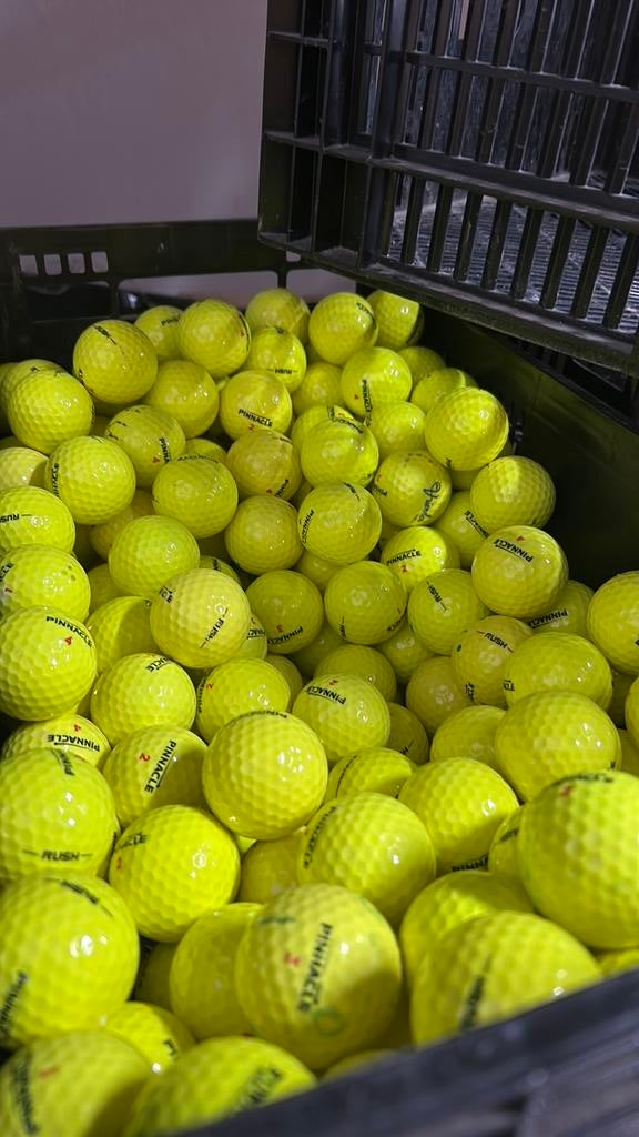 100 Stuks Pinnacle Rush Gele Golfballen AAAA, Ophalen of Verzenden, Zo goed als nieuw, Bal(len)