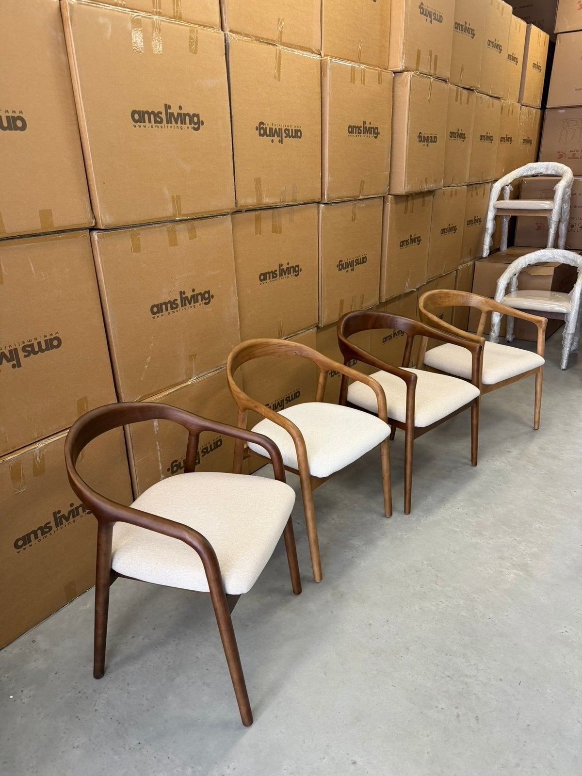 Direct leverbaar! Japandi eetkametstoelen eettafel stoelen, Huis en Inrichting, Ophalen, Japandi, Bruin, Nieuw