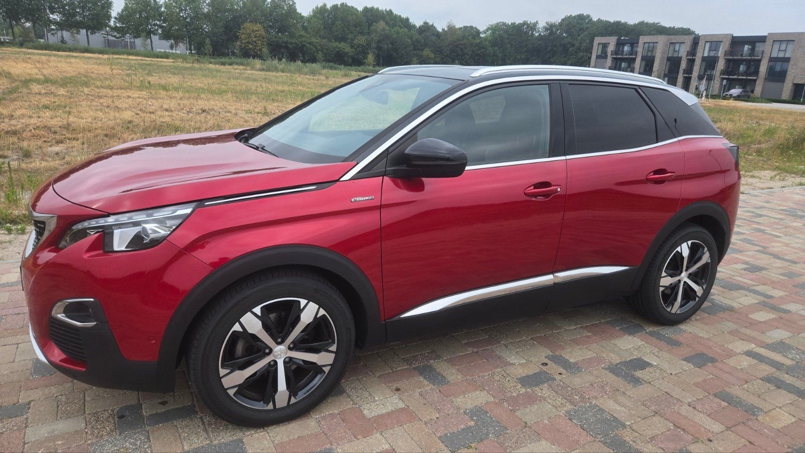 Peugeot 3008 1.6 Puretech 180pk S&S EAT 2019 Rood, 4 cilinders, 181 pk, 75 €/maand, Particulier
