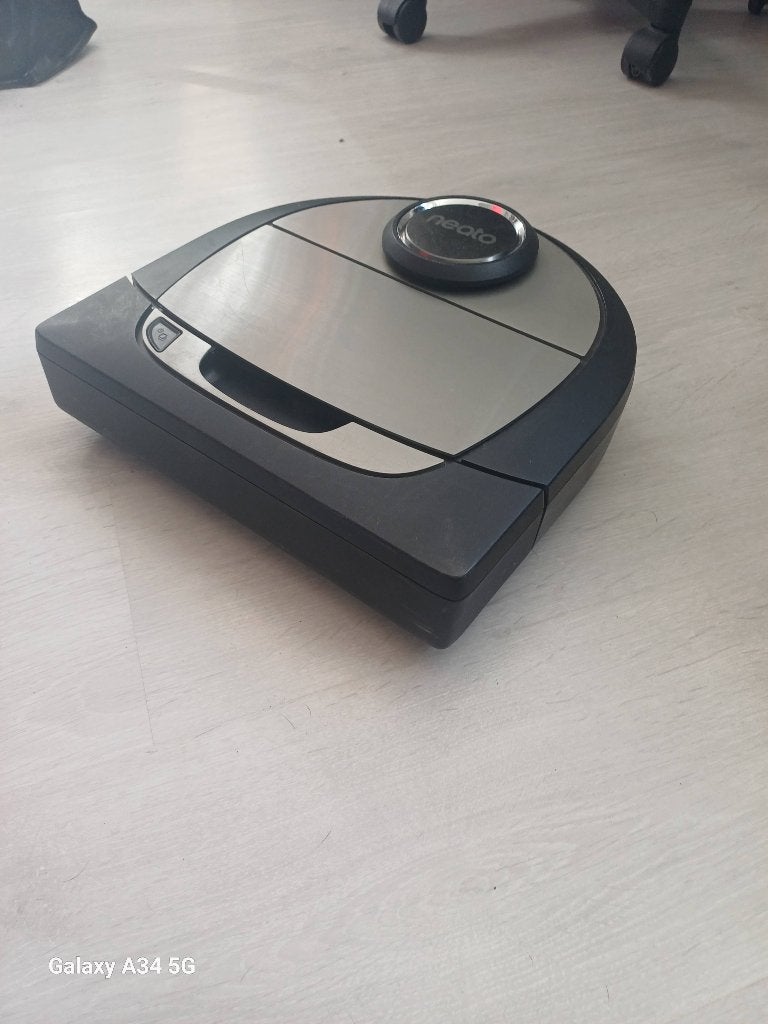 Neato Robotstofzuiger - Werkt goed, Witgoed en Apparatuur, Ophalen of Verzenden, Zo goed als nieuw, Robotstofzuiger, 2000 watt of meer