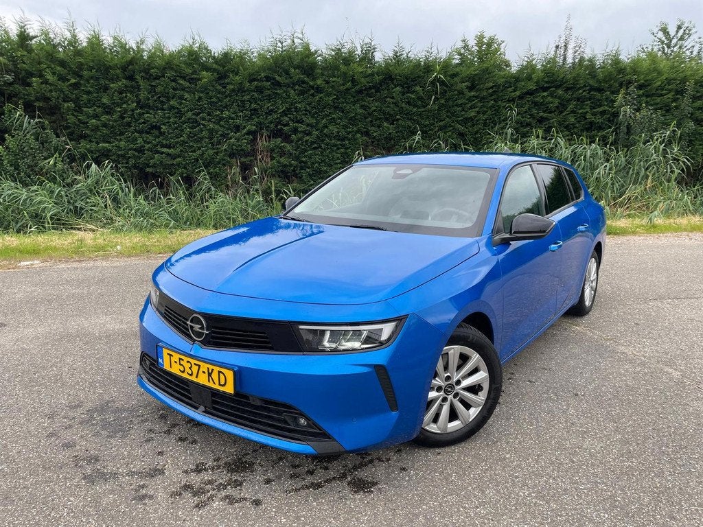 Opel Astra Sports Tourer 1.2 Business SPORT LED KEYLESS, Auto's, Opel, Bedrijf, Te koop, Astra, ABS, Achteruitrijcamera, Airbags