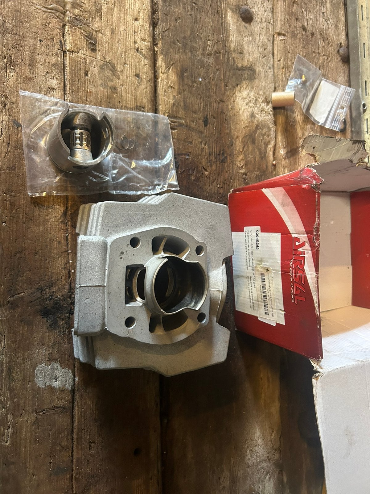 Nieuwe 70cc airsal cilinder honda mtx mb mt, Ophalen of Verzenden, Nieuw, Cilinder